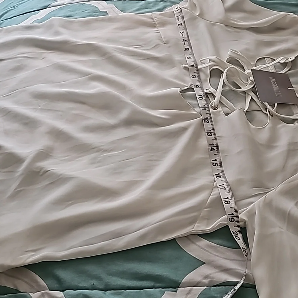 Missguided Scallop Lace up long sleeve Blouse Sz 8 - Picture 12 of 12